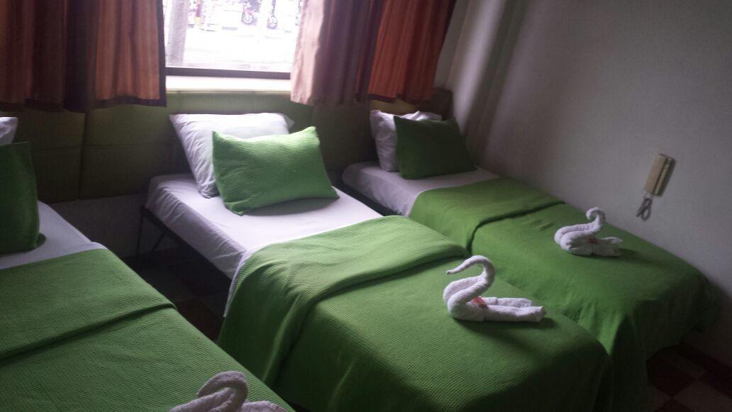 Hotel Las Palmas Fontibon Bogotá Esterno foto